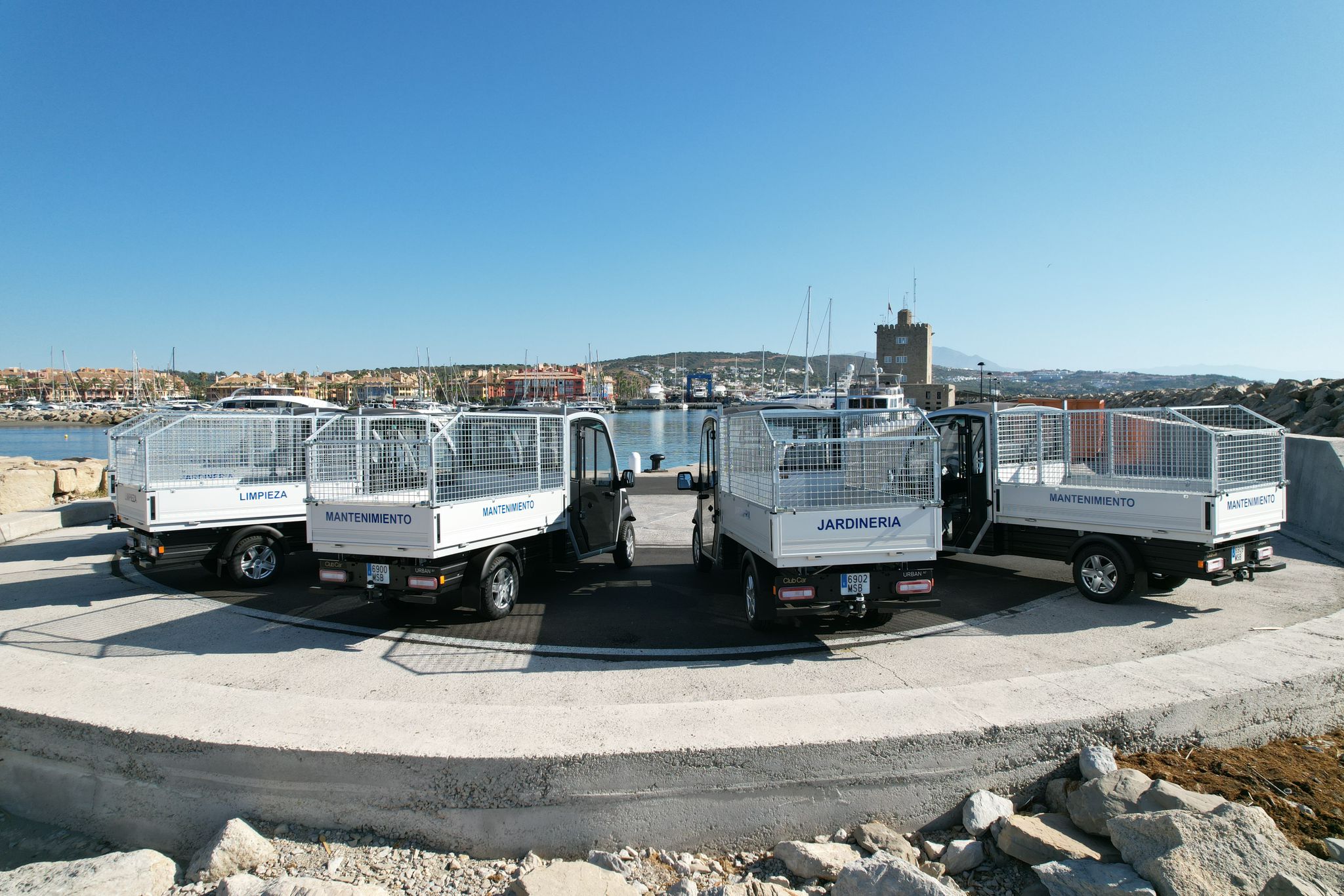 Puerto Sotogrande vehículo eléctrico Urban N1 sostenibilidad