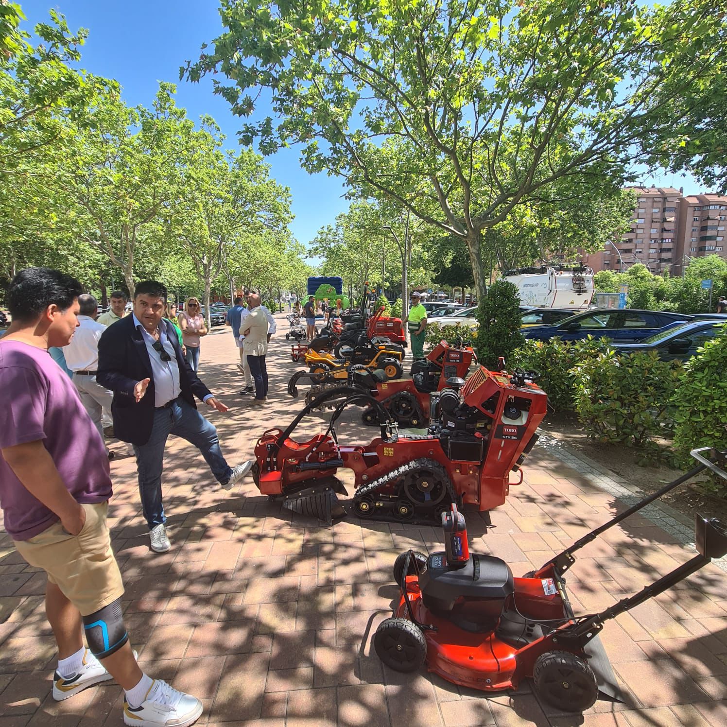 Entrega parque maquinaria en Tres Cantos